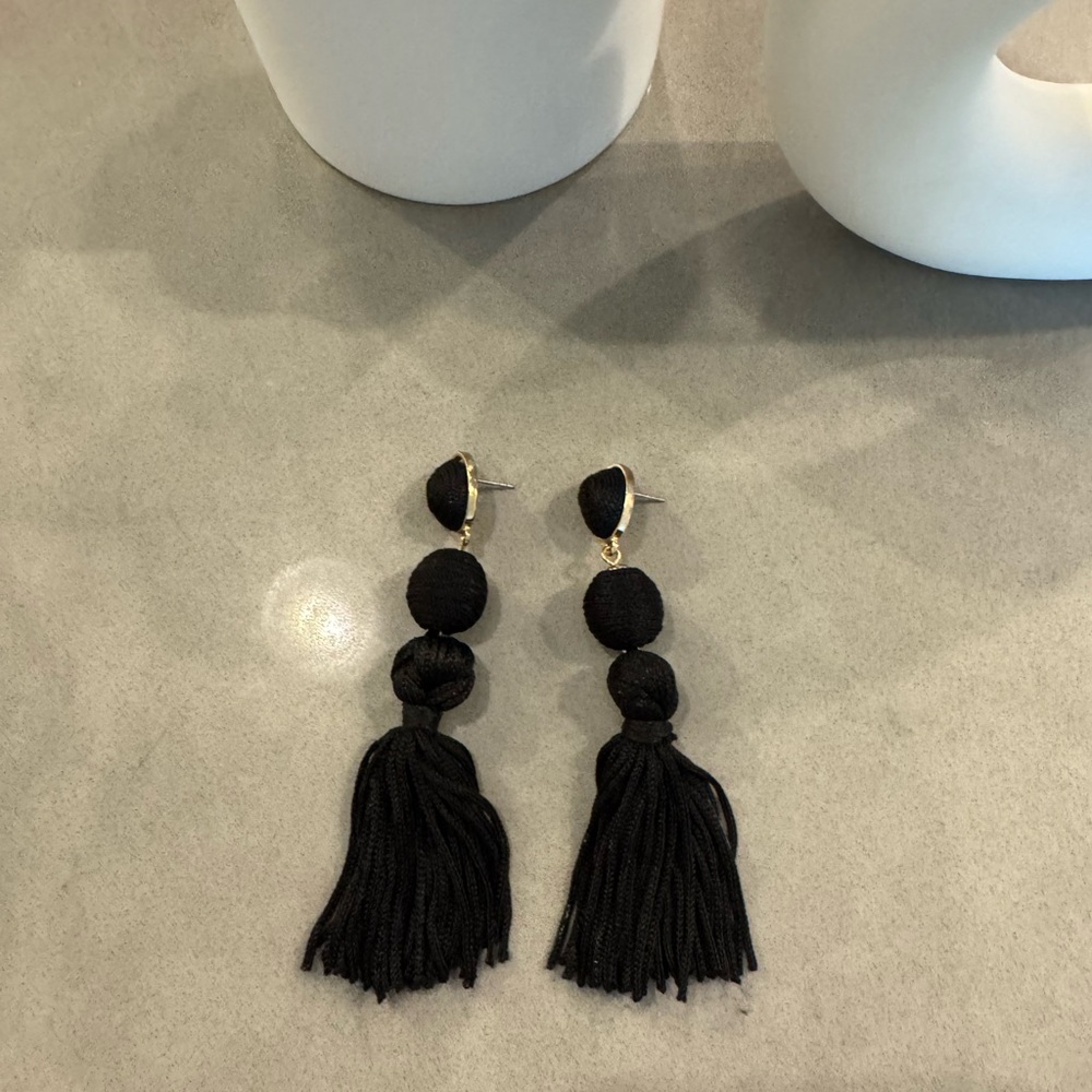 Super Cute Sugarfix by Baublebar Black Tassel Earrings